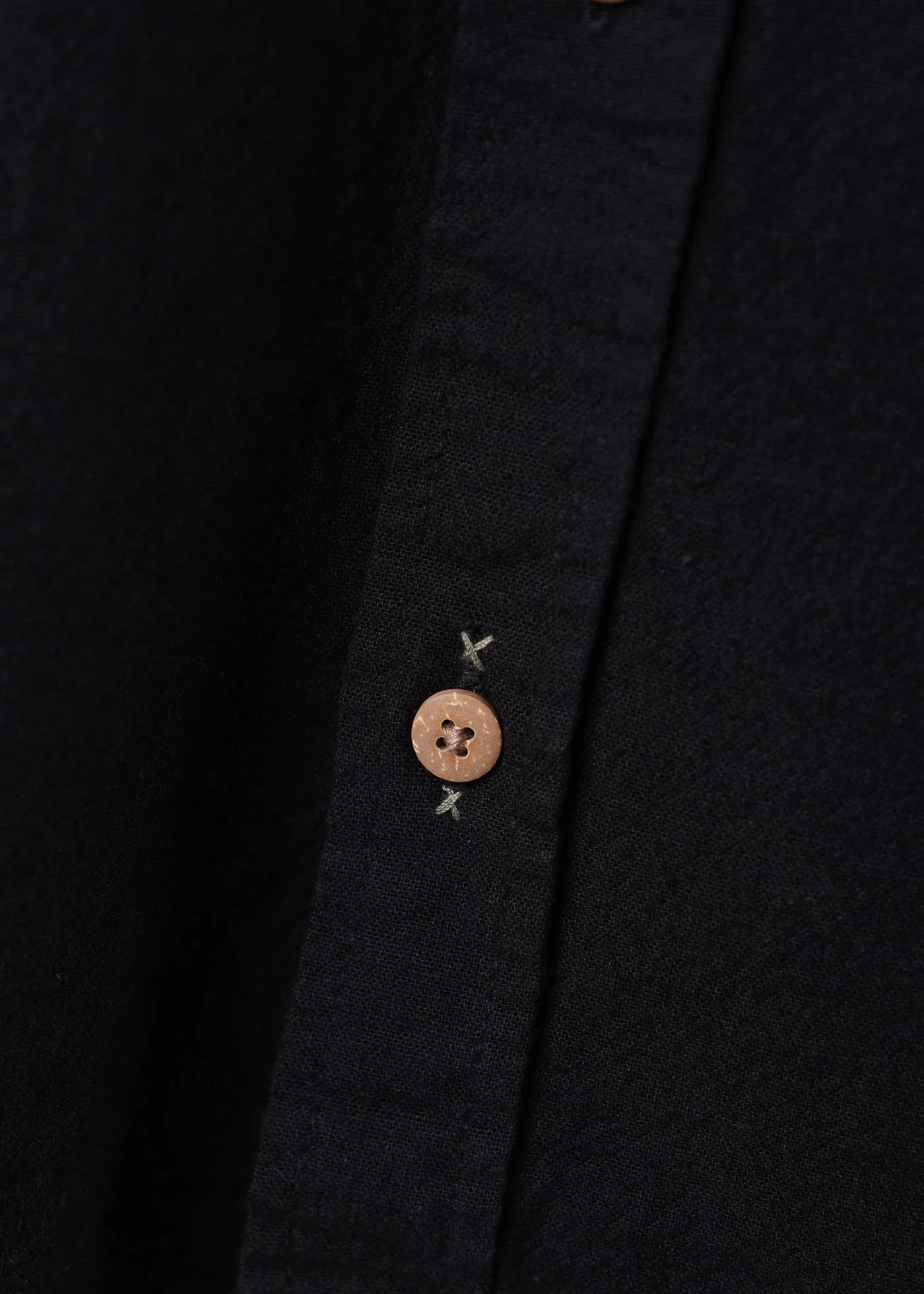 Camisa Clásica Manga Corta Lino Hombre - Negra - Image 3