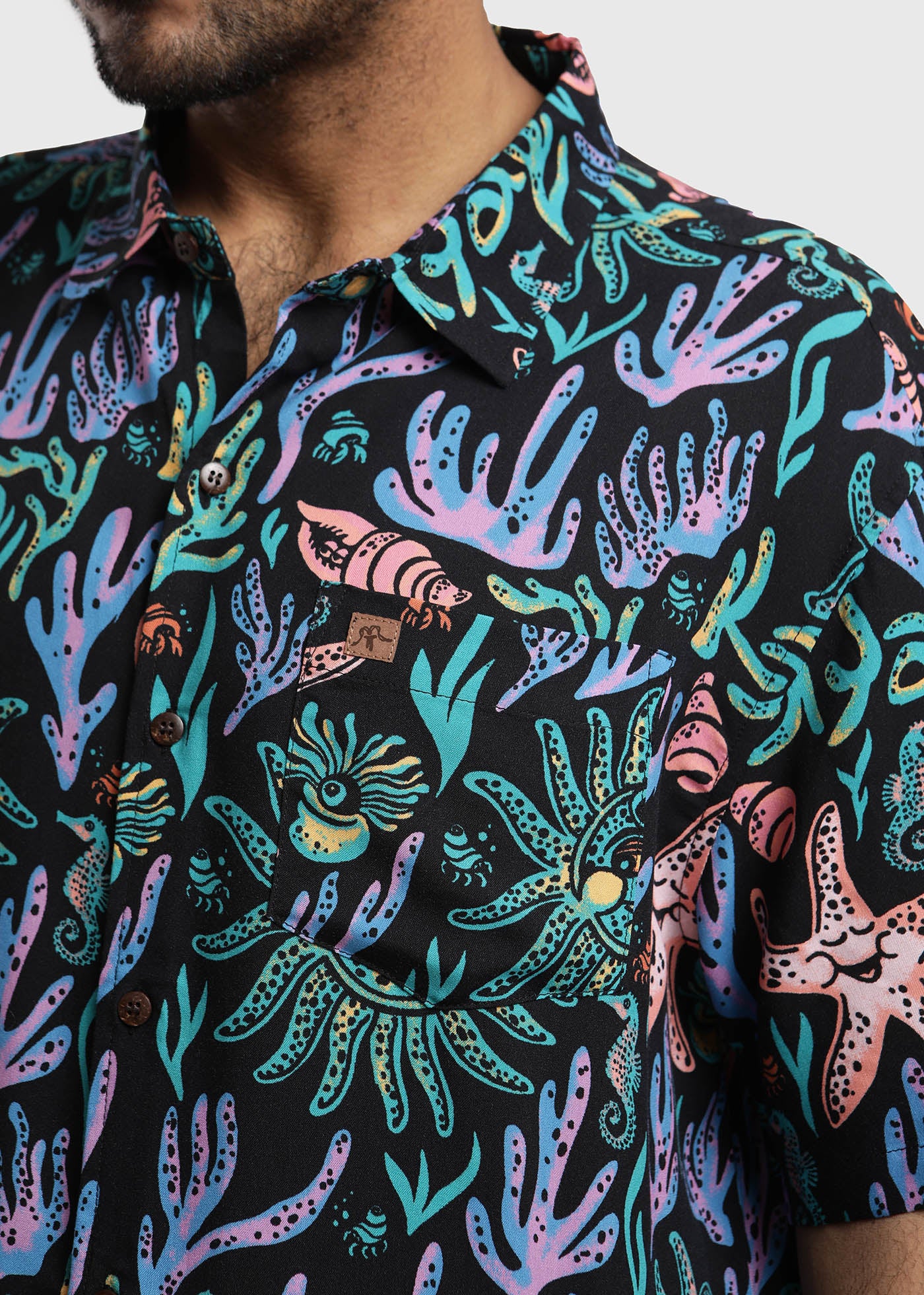 Camisa Diseño Manga Corta Rayón Ocean Hombre - Negro - Image 4