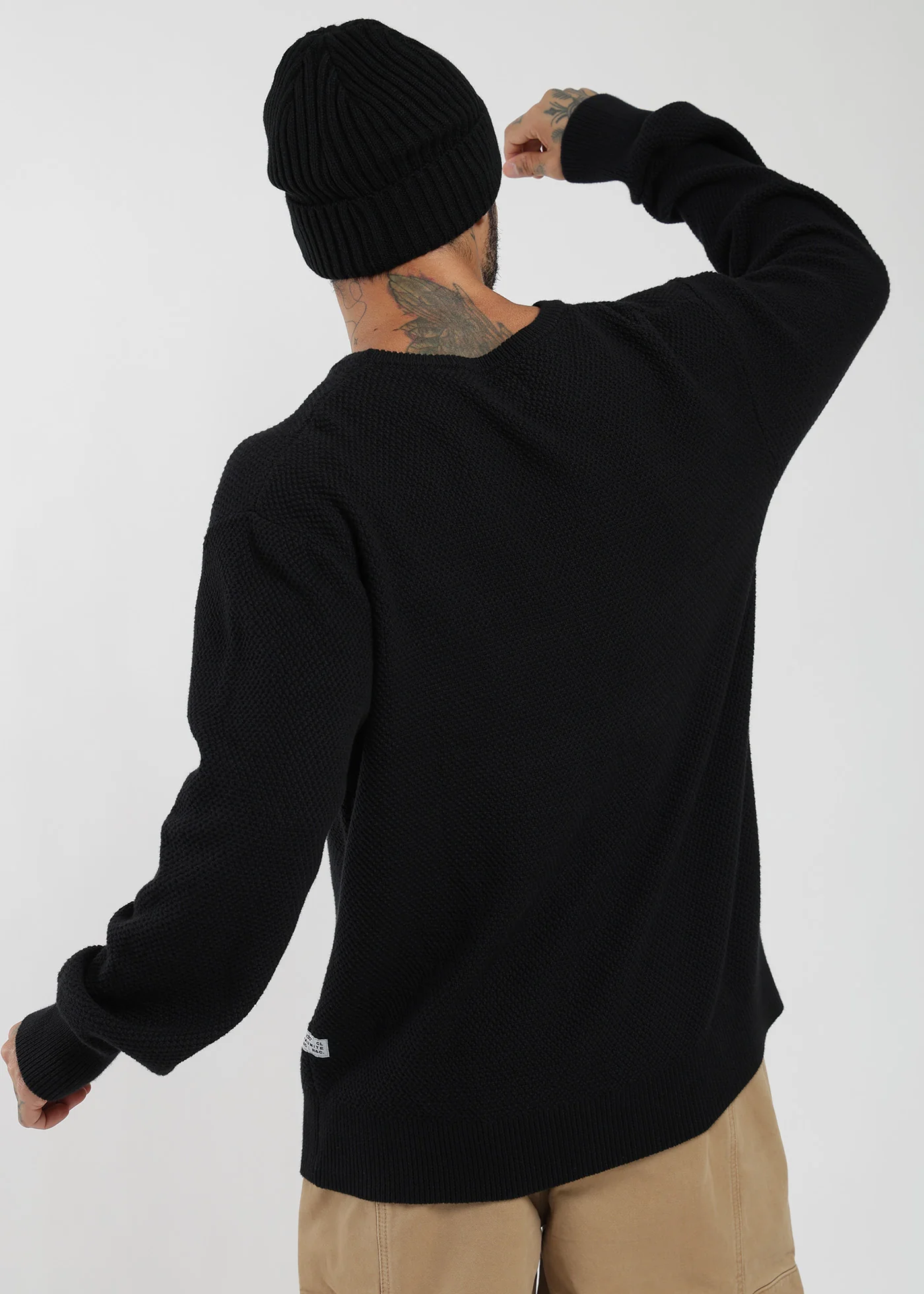 Chaleco Tejido Cuello Redondo Basic Hombre - Image 10