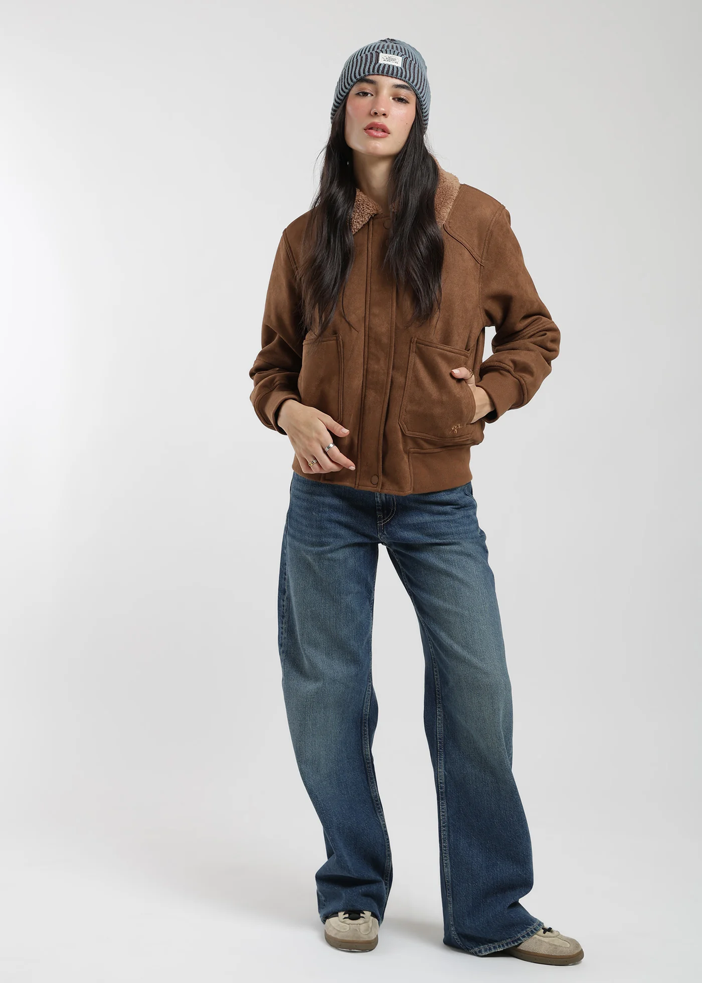 Chaqueta Bomber Suede Mujer - Image 9