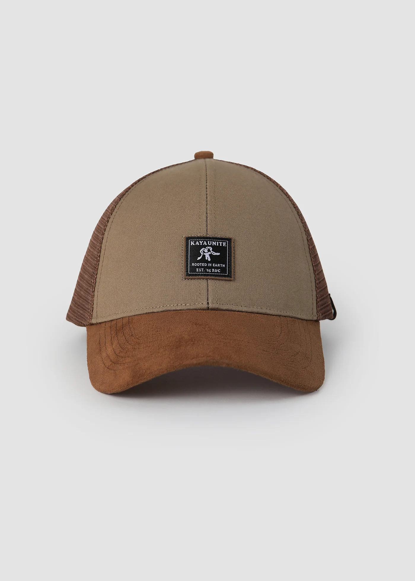 Gorro Jockey Suede Trucker Logo - Camel
