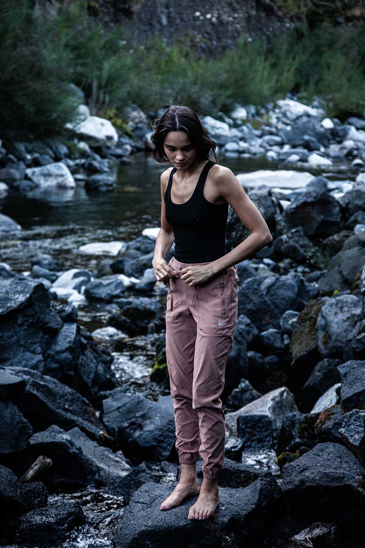 Pantalón Slim Nylon Hikking Mujer - Terracota - Image 10