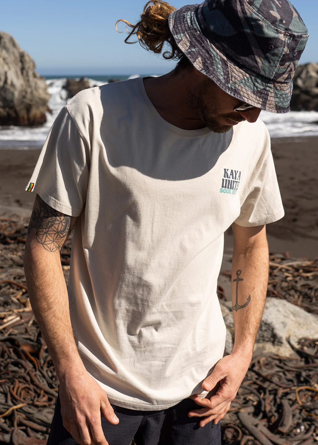 Polera Diseño Algodón Catch Hombre - Beige - Image 4