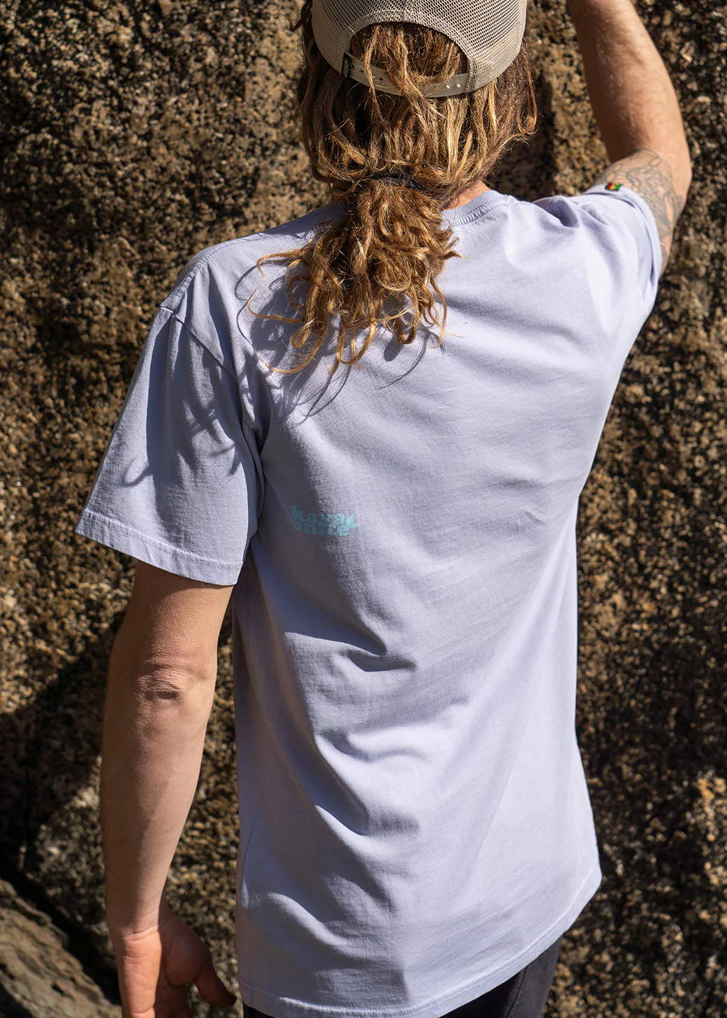 Polera Diseño Algodón Orgánico Aqua Hombre - Morado - Image 4