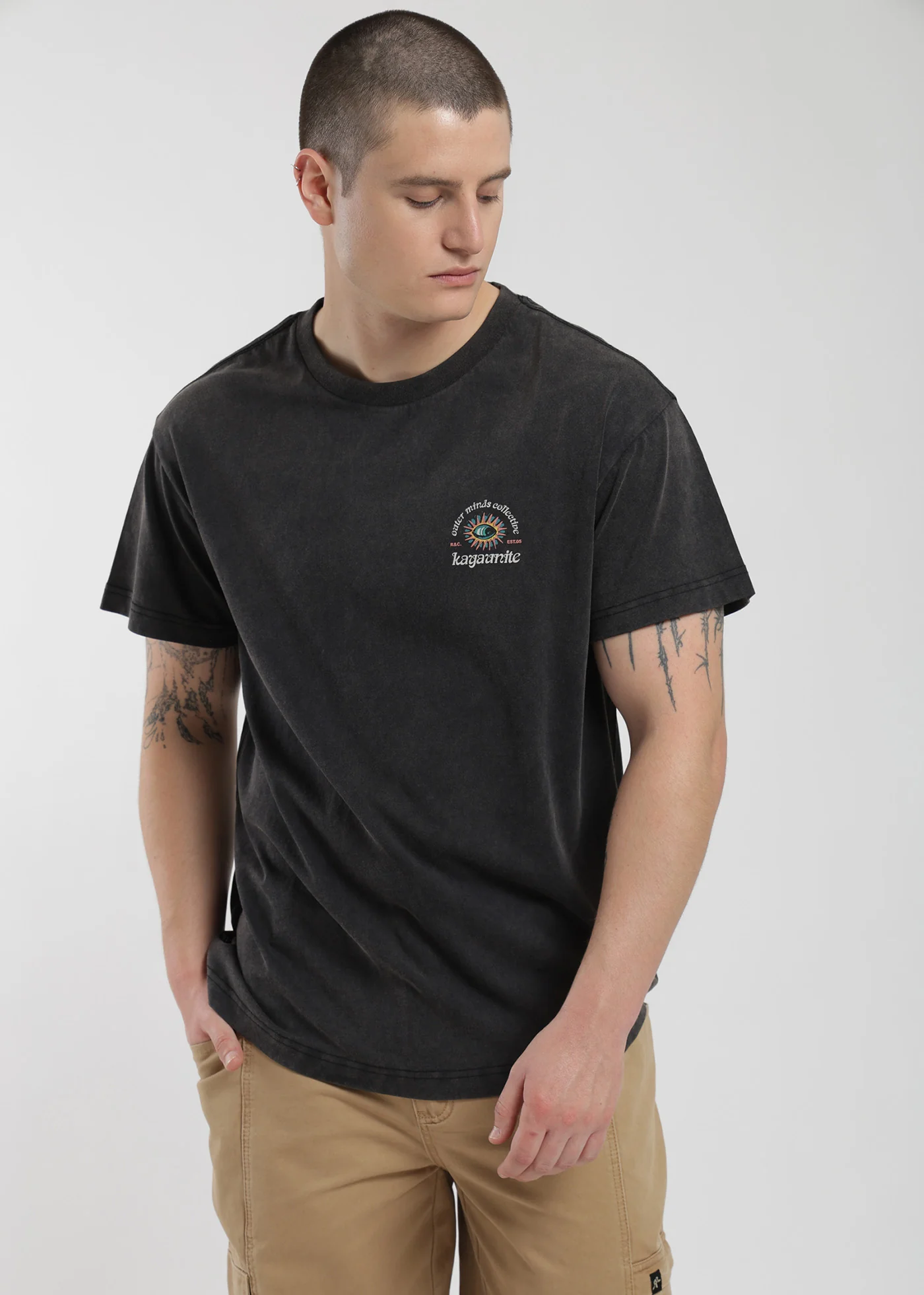 Polera Diseño Algodón Print Solid Hombre - Negro - Image 2
