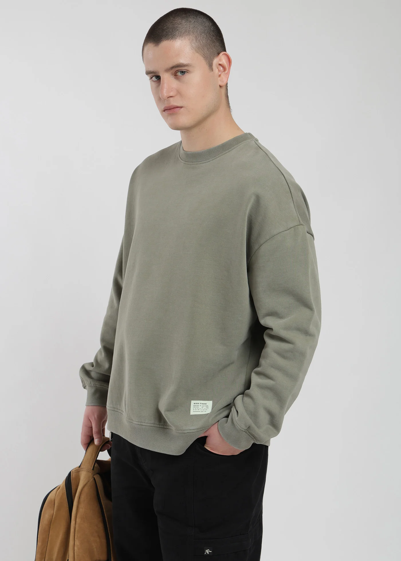 Polerón Cuello Redondo Street Hombre - Oliva - Image 3
