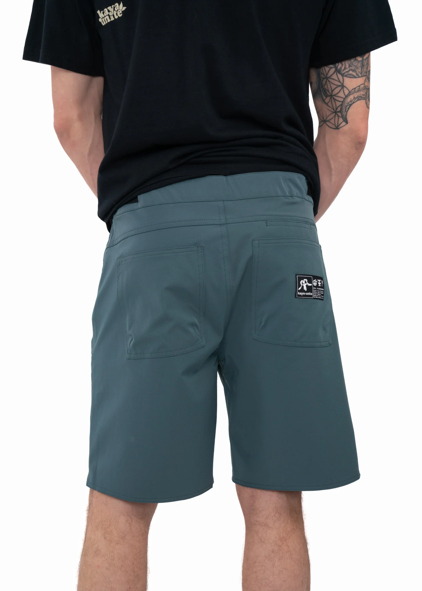 Short Nylon Híbrido Multiuso Solid Hombre - Petrol - Image 4