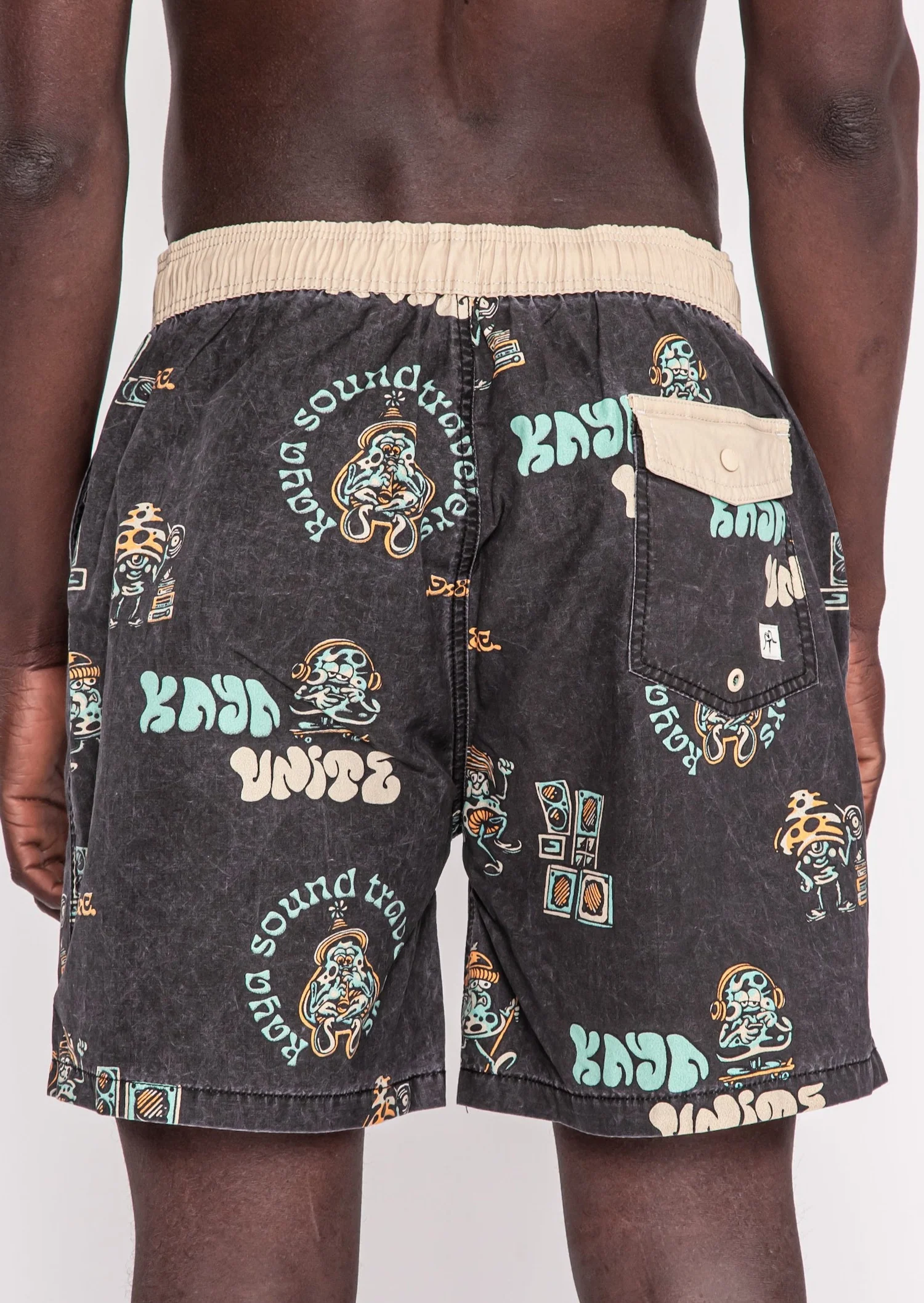 Traje de Baño Short Volley Nylon Traveler Hombre - Negro - Image 4